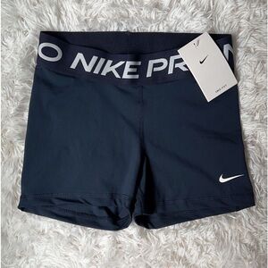 ✰ nike pros ✰
